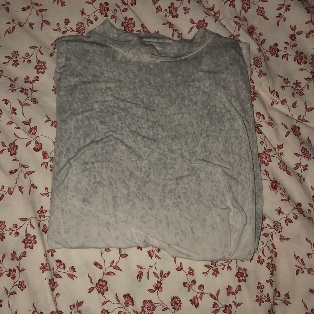 american eagle shirt